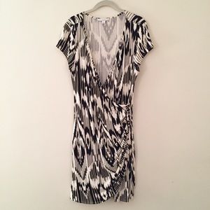 Ikat print wrap dress L